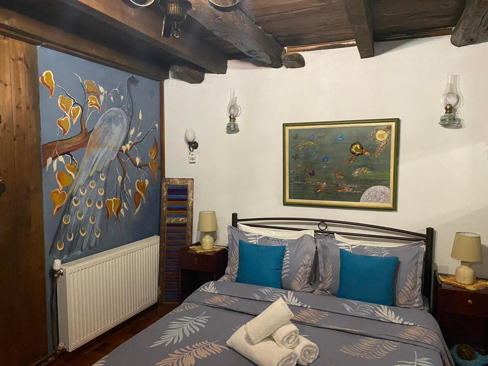 Traditional Guesthouse Erato 팔라이오스 판텔레이몬 외부 사진